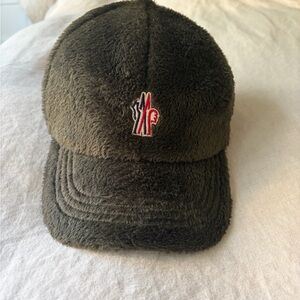 Moncler Fleece Cap Green NWOT